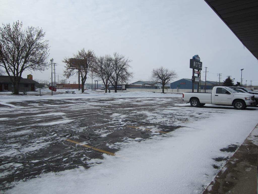 Cloud 9 Motel Sioux Falls Buitenkant foto